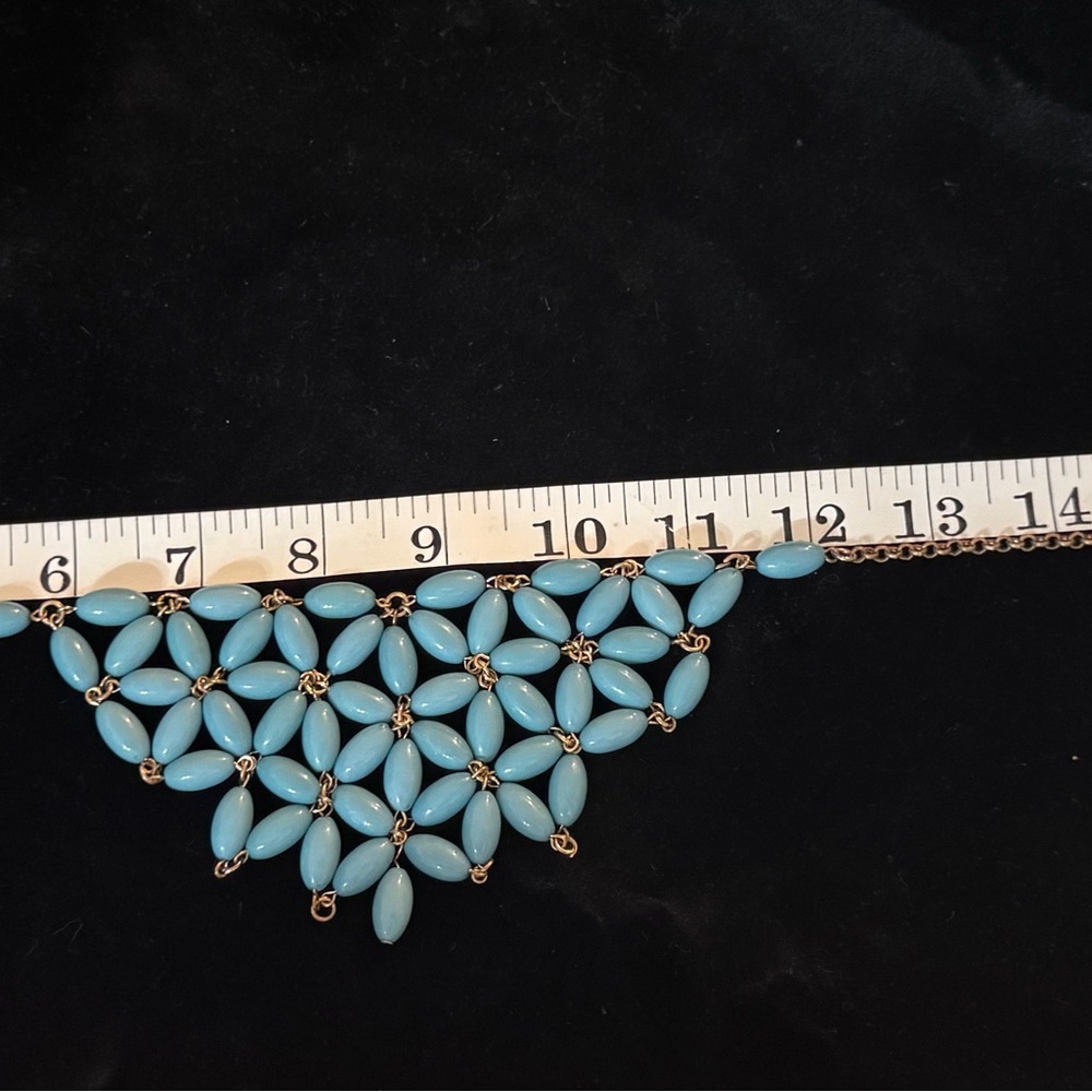 Elegant Aqua Beaded Necklace/Earring Set - Picture 4 of 6